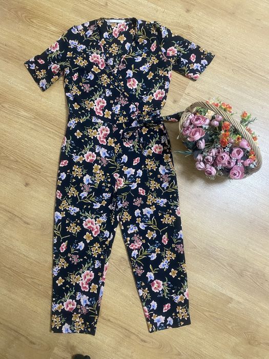 Женская одежда по 1999 каждая