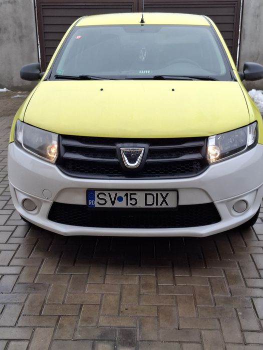 Vand doua Dacia Logan 1,2 au fost taxi 2000 euro bucata,stare foarte bună. Nu au aer condiționat ..