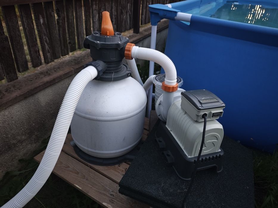 Pompa piscină filtrare cu nisip Bestway 58486 (debit 11355 l/h)