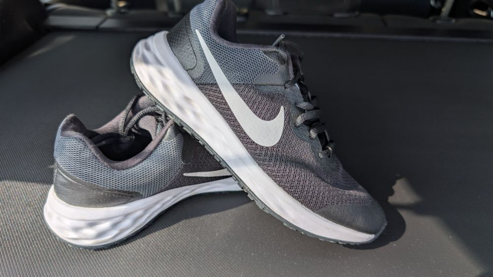 Дамски маратонки Адидас Найк