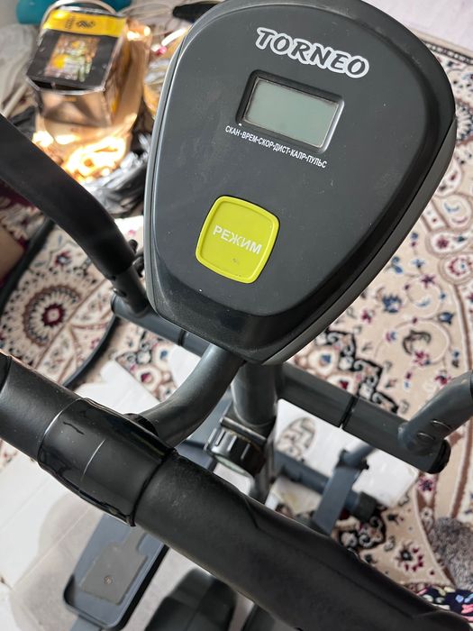 Тренажер эллиптический