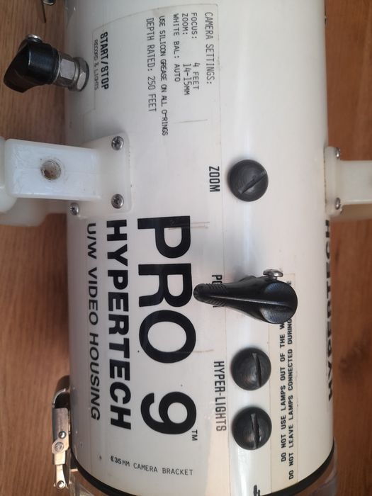 Carcasă subacvatica camera video PRO9 Hypertech scufundări  !
