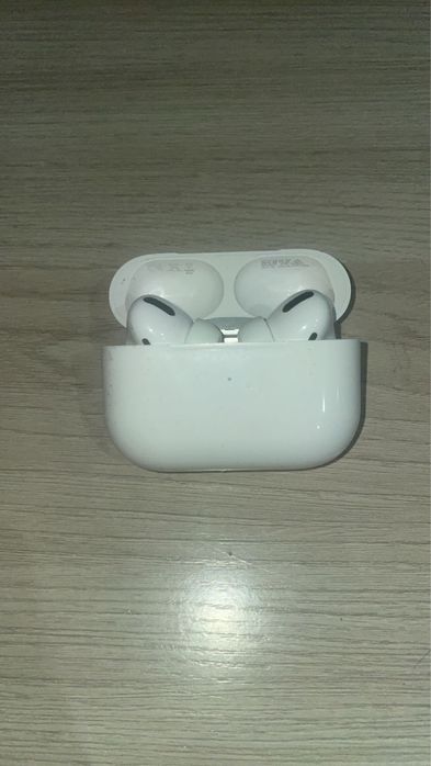 Айрподс про