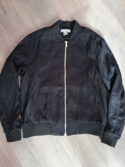 H&M черно преходно яке