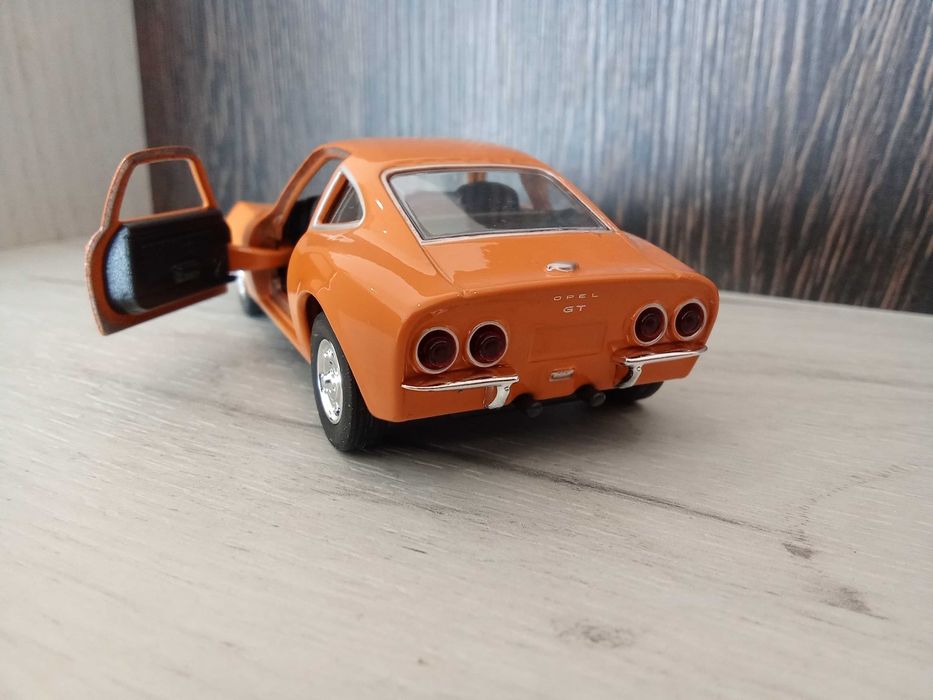 Метална количка Opel GT !!!