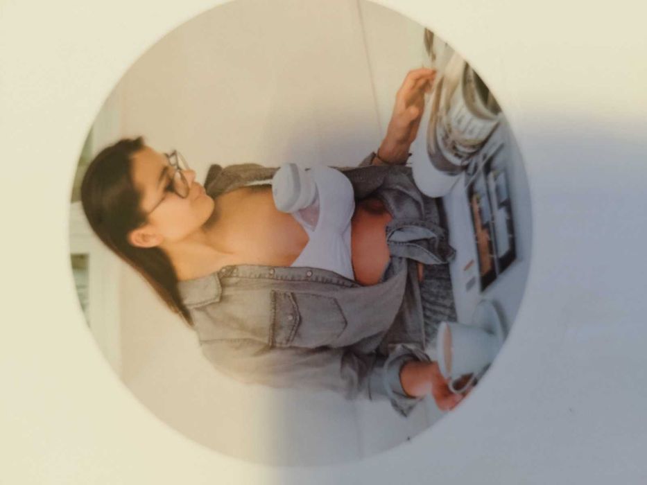 Продавам електрическа помпа за кърма BabyOno Shelly Hands-Free