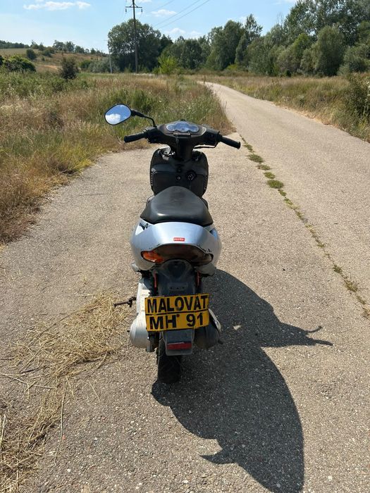 Aprilia sonic 50