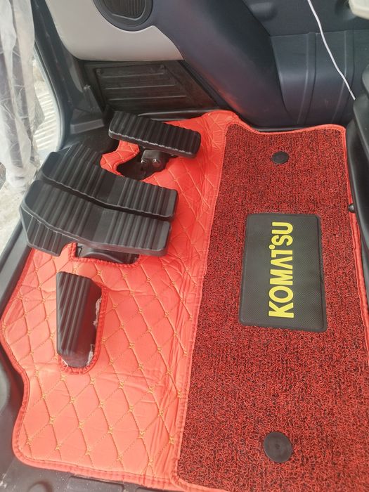 Оригинални стелки за Коматсу