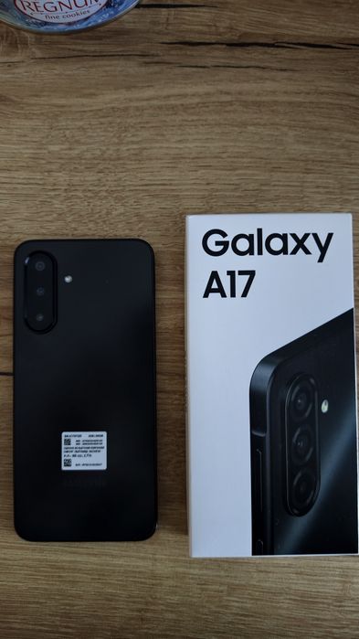 Продам  Samsung A17