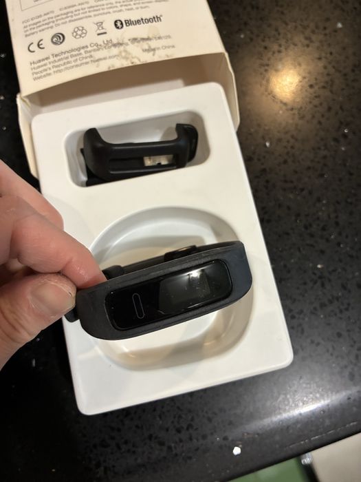 Huawei band 3e neutilizat