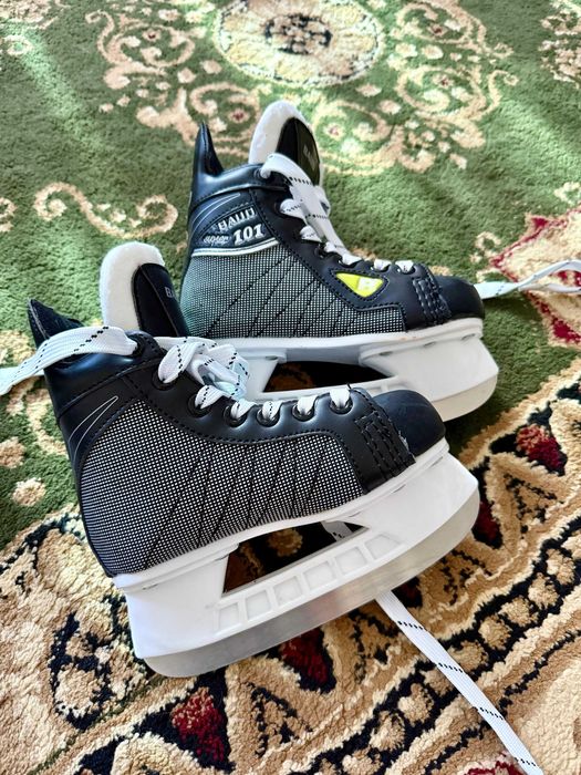 Хоккейные коньки Baud р 29