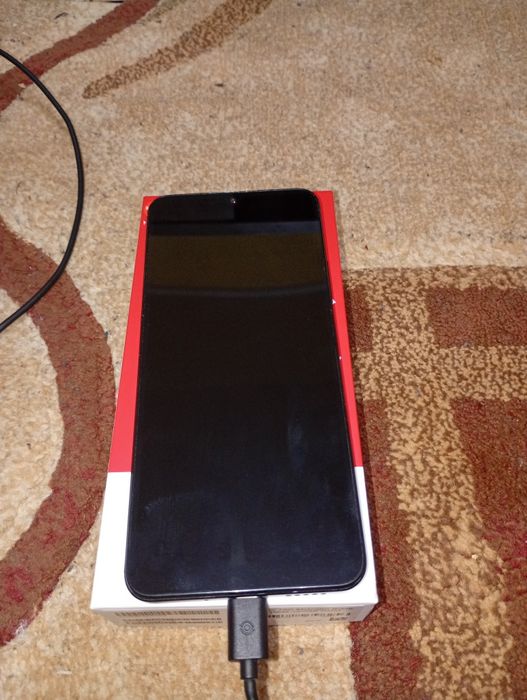 Xiaomi Redmi 14C 128GB cu 6GB RAM Midnight Black pentru piese