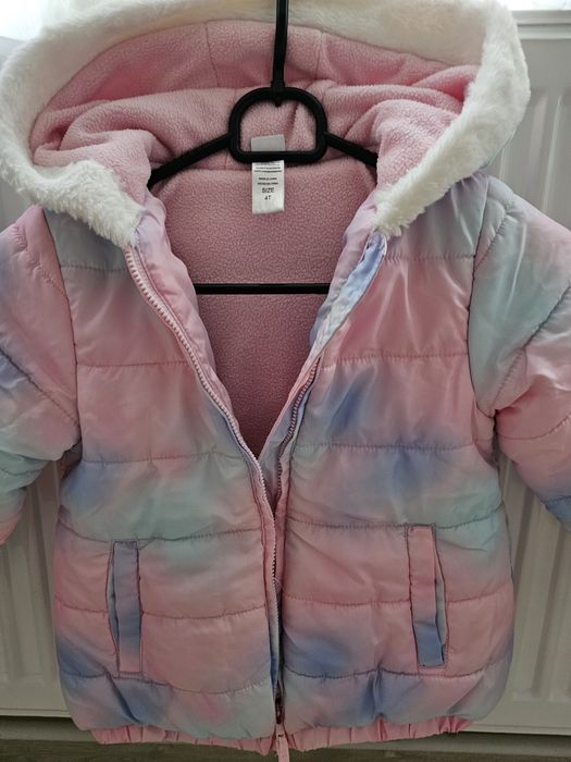 Geaca fetite, pentru 4 ani, foarte draguta