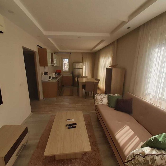 Ново! Двустаен апартамент под наем в Кючук Париж