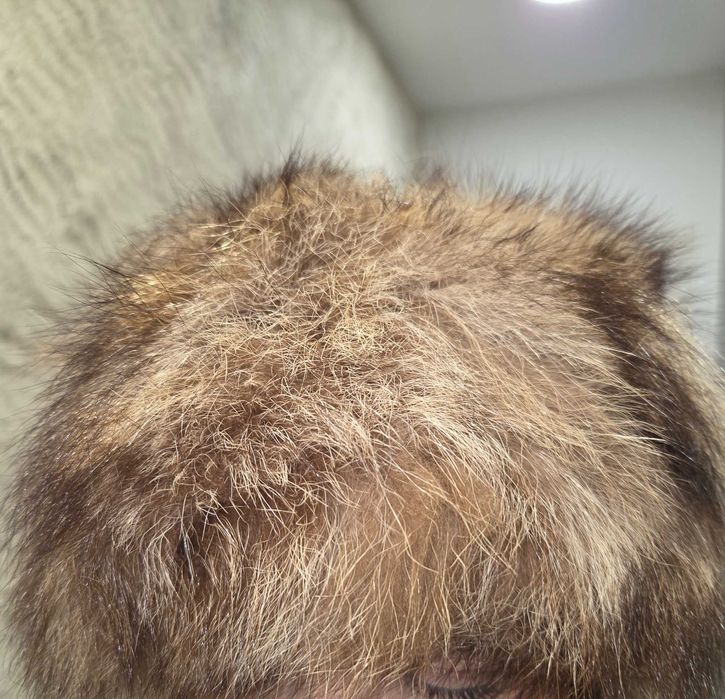 Шапка от лисица.Нова