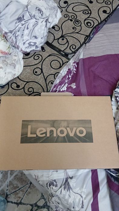 Laptop Lenovo idea Pad 1