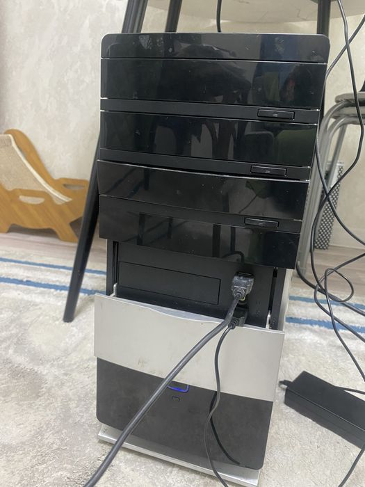 Монитор  Samsung SyncMaster SA100 и процессор