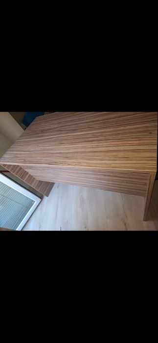 Продавам голямо бюро 120/70