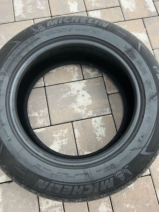 Anvelope vara marca Michelin