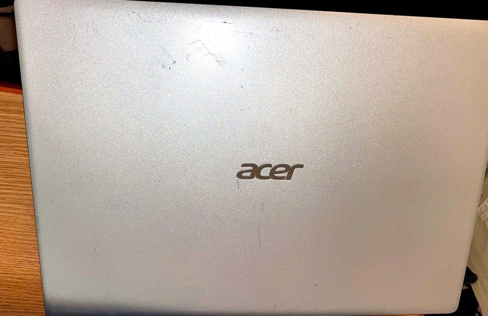 Laptop Acer Aspire 3 Ryzen 3 8GB RAM SSD 250GB Windows 10