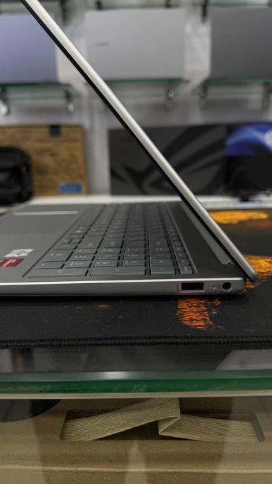 Ноутбук HP Laptop