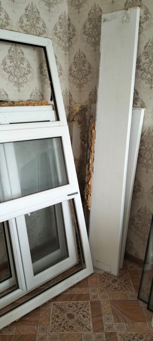 Продам окна и дверь