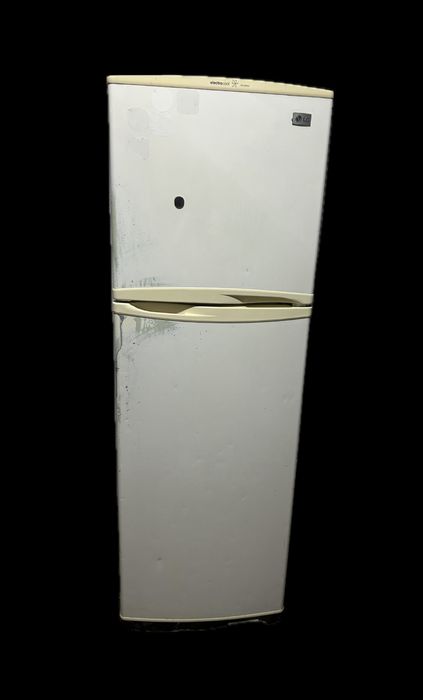 Холодильник LG.