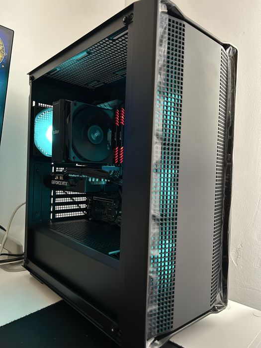 PC Gaming - Ryzen 3600 - RTX 4060 8GB  - SSD 512 - Sursa 650 W ATX 3.1