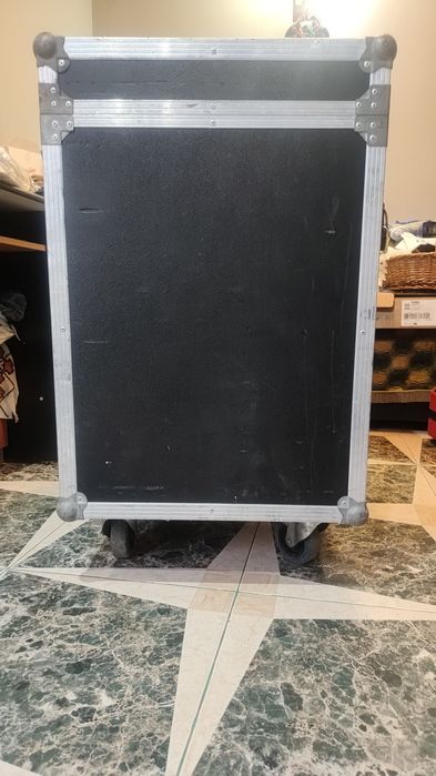 Rack puteri Amplificatoare