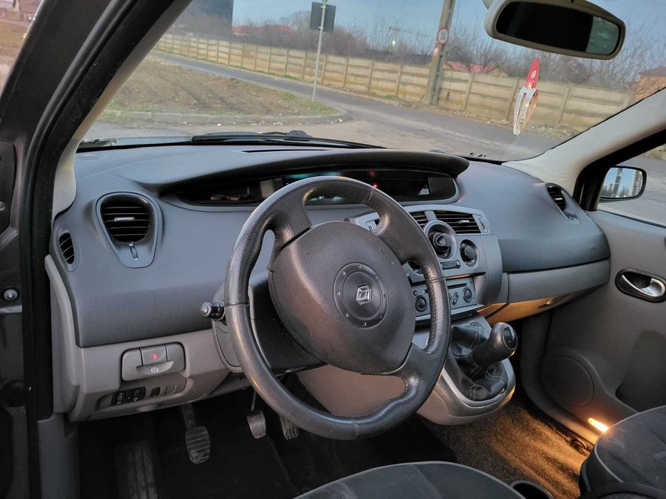 RENAULT Grand Scenic 2003 — imagine 2