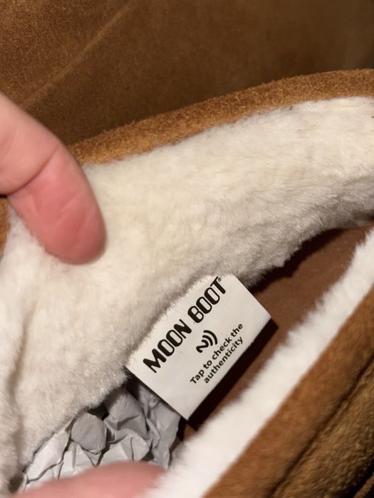 Cizme Moon Boot scurte