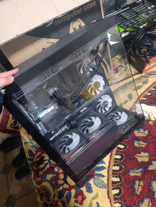 Компьютер Кейс игравой можный.