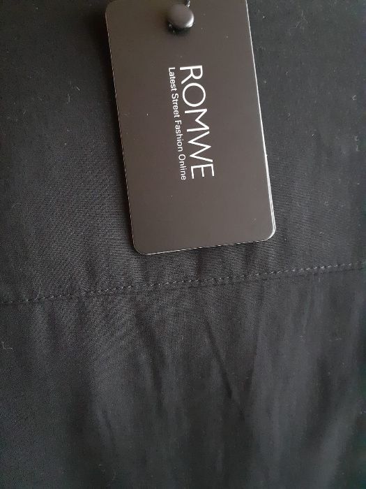 Bluza neagra noua Romwe