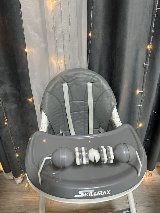 Продаю детский стол