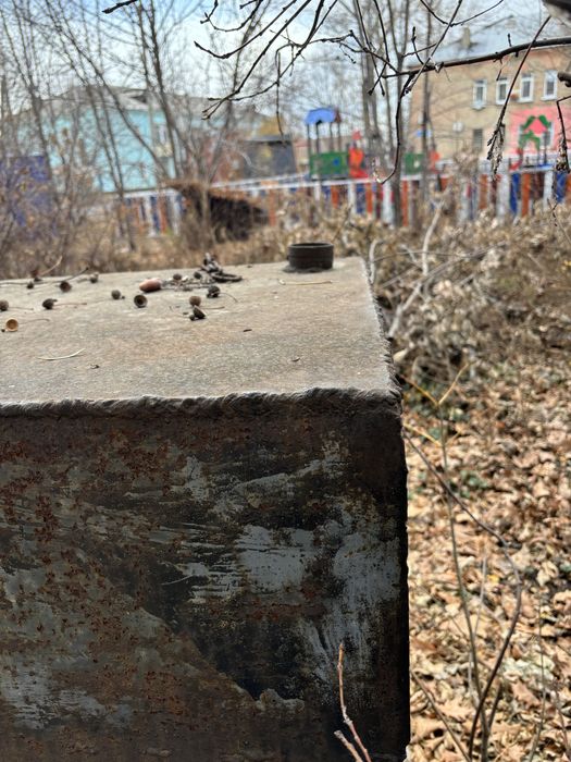 Железный бак