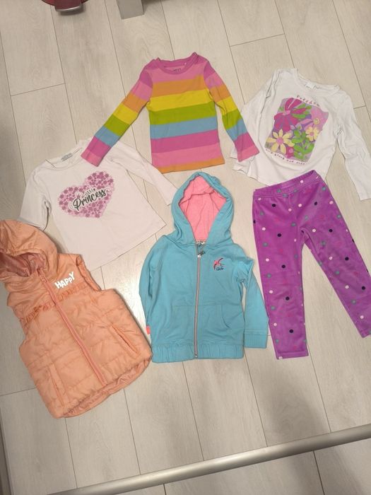 Голям лот дрешки 104ръст Next,Gap, Kangol