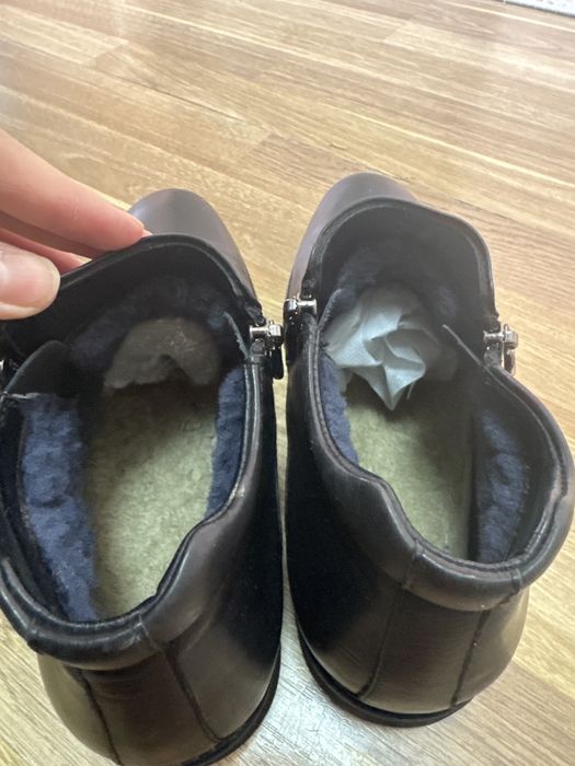 Ботинки зимние Carlo Delari 39 рр