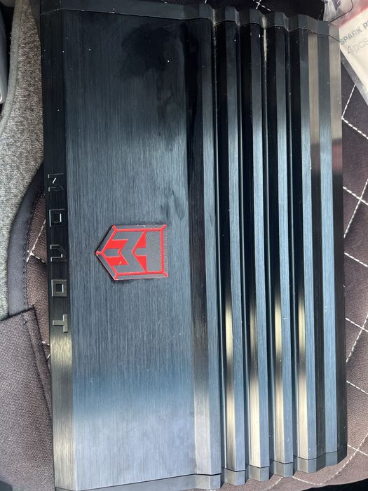 Продам усилитель Урал молот 4.60