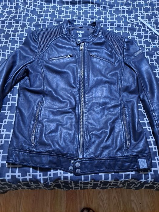 Geaca piele naturala originala marca tigha.
