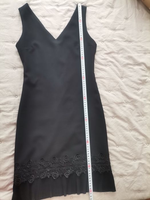 Елегантна дамска рокля