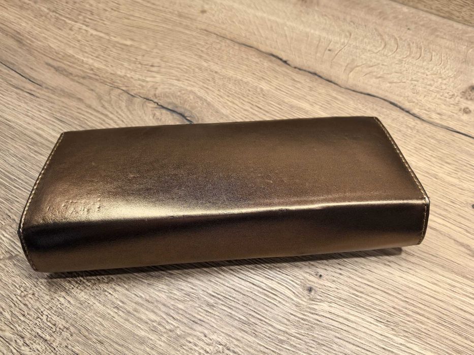 Дамски чанти за ръка и рамо