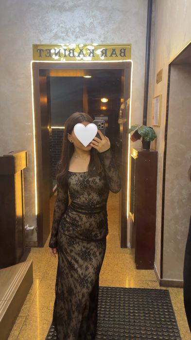 Платье вечернее,чёрное