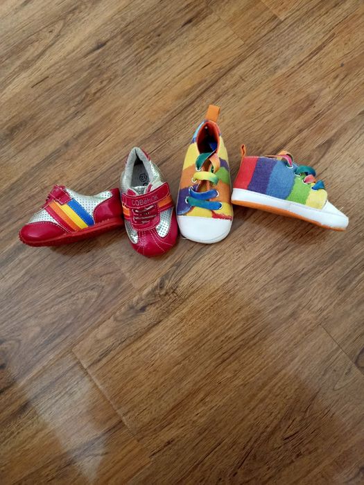 Продам детские пинетки