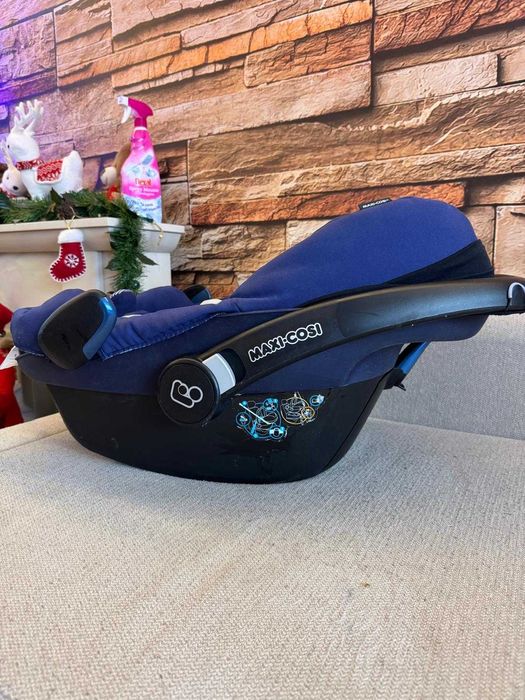 Scaun auto copil 0-13 kg maxi-cosi cu airbag