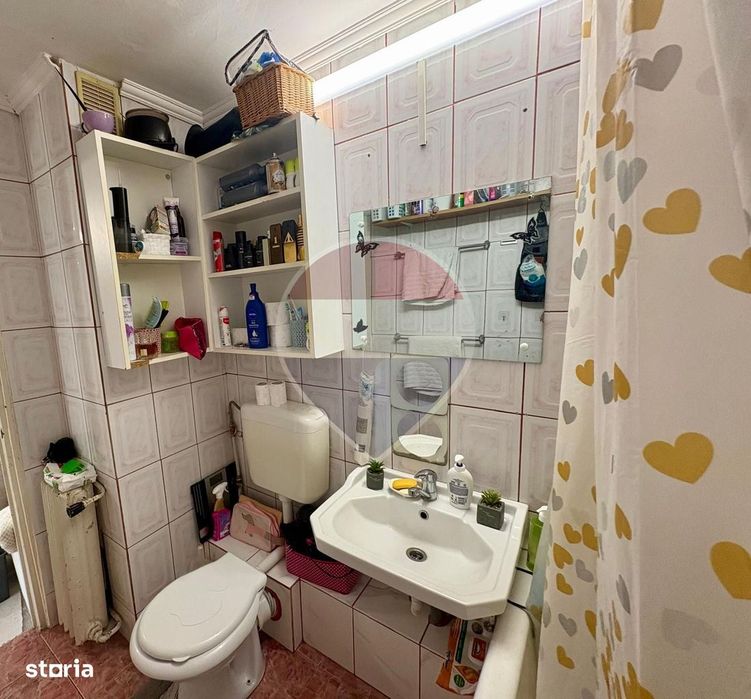 Apartament cu 2 camere de vânzare în zona Rogerius
