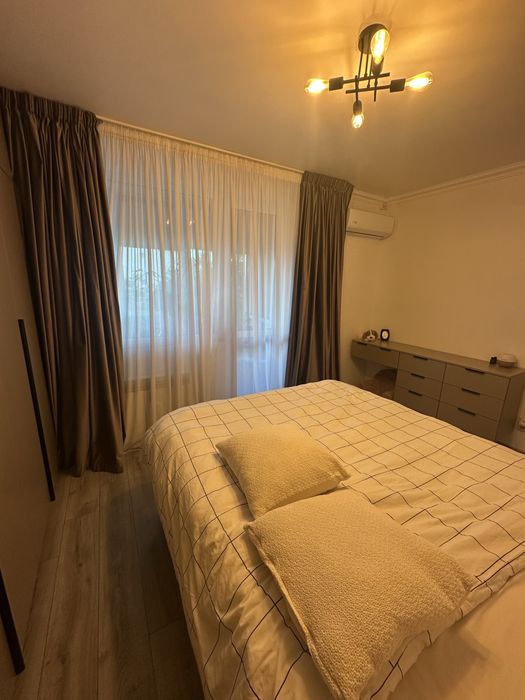 Proprietar Schimb cu teren de minim 300 mp apartament 3 camere Sector 1 – Bd. Dinicu Golescu, 1 minut de Metrou Basarab