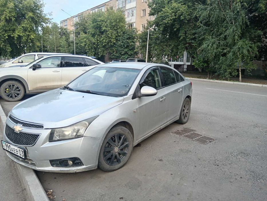 Продам машину, шевроле круз