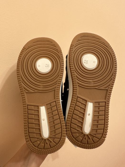 Ghete Tex copii nr 28, Noi