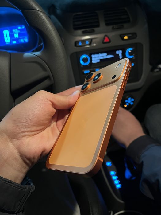 Iphone 11, В корпусе 17 pro