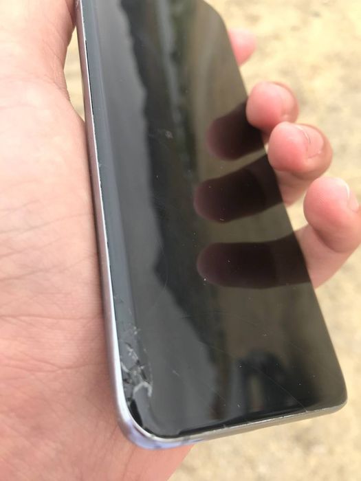 Обменяю Samsung S20